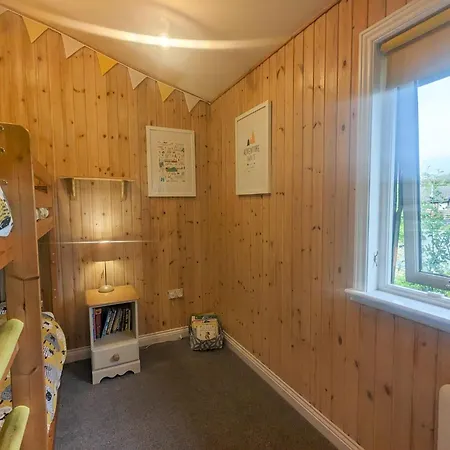 Sparrows Nest, Yanwath A Dog Friendly Only 10 Minute Drive To Ullswater Дом отдыха Tirril