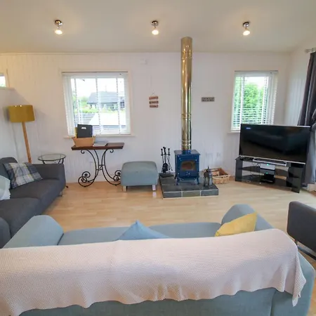 Sparrows Nest, Yanwath A Dog Friendly Only 10 Minute Drive To Ullswater